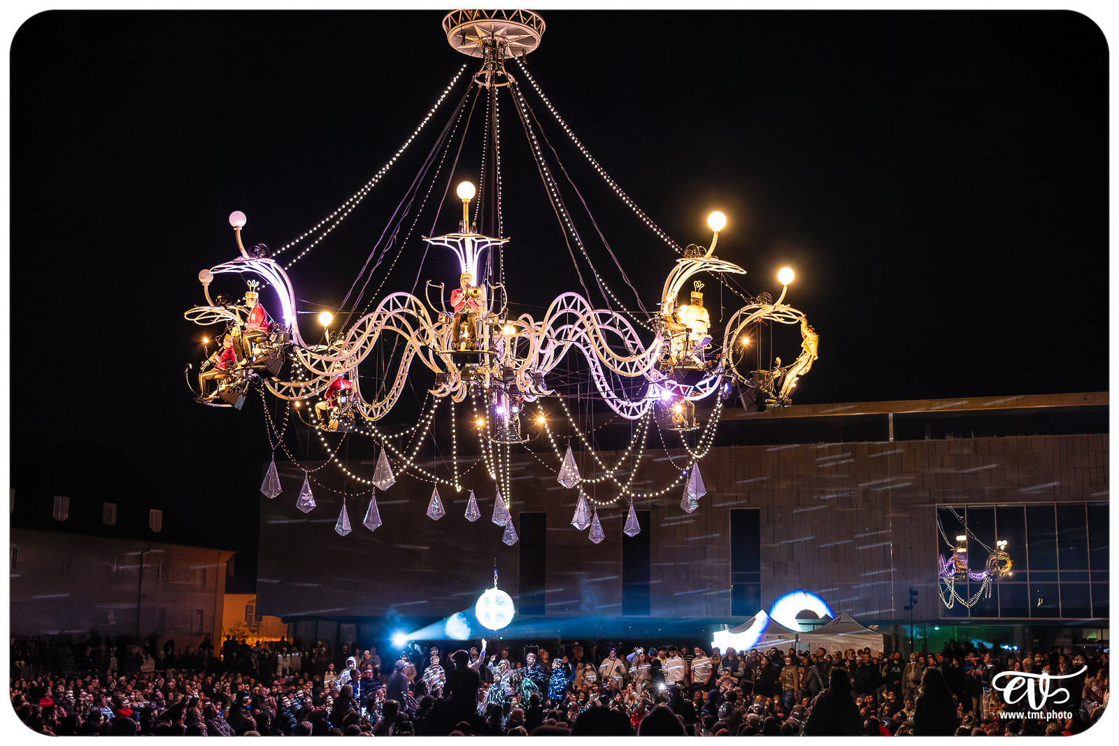 LE LUSTRE IMPERIAL (CIE TRANSE EXPRESS)